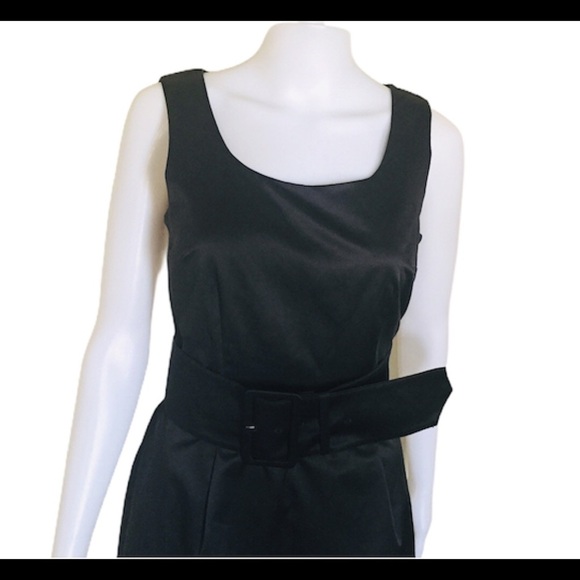 H&M Shift Sleeveless Dress With Scoop Neck & Waist Belt Detail Black Size 8 - Picture 5 of 10